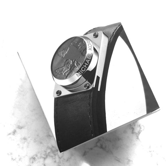 michael kors watch activity tracker